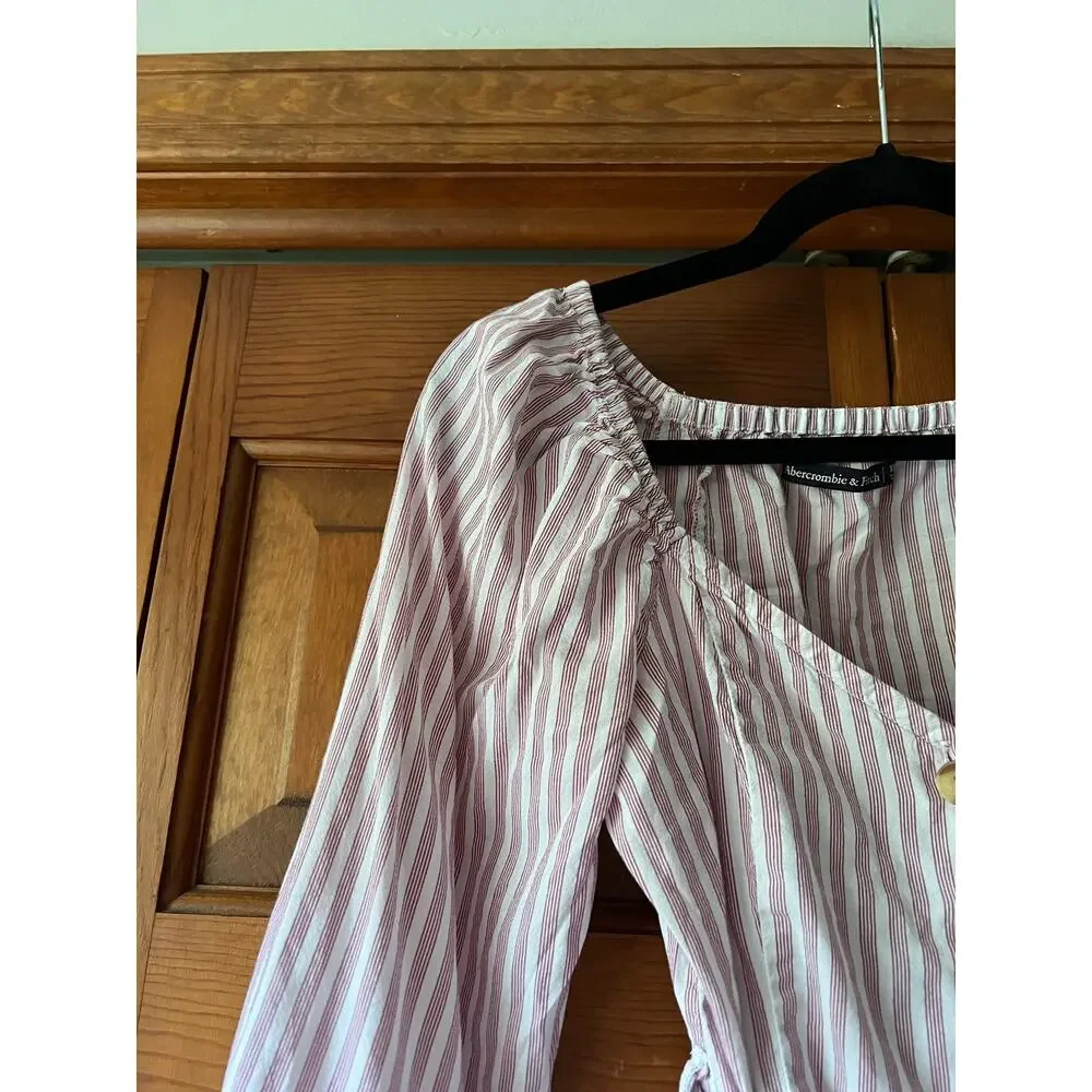 Abercrombie & Fitch Women's Striped Button Front Blouse Top V Neck Red White XS